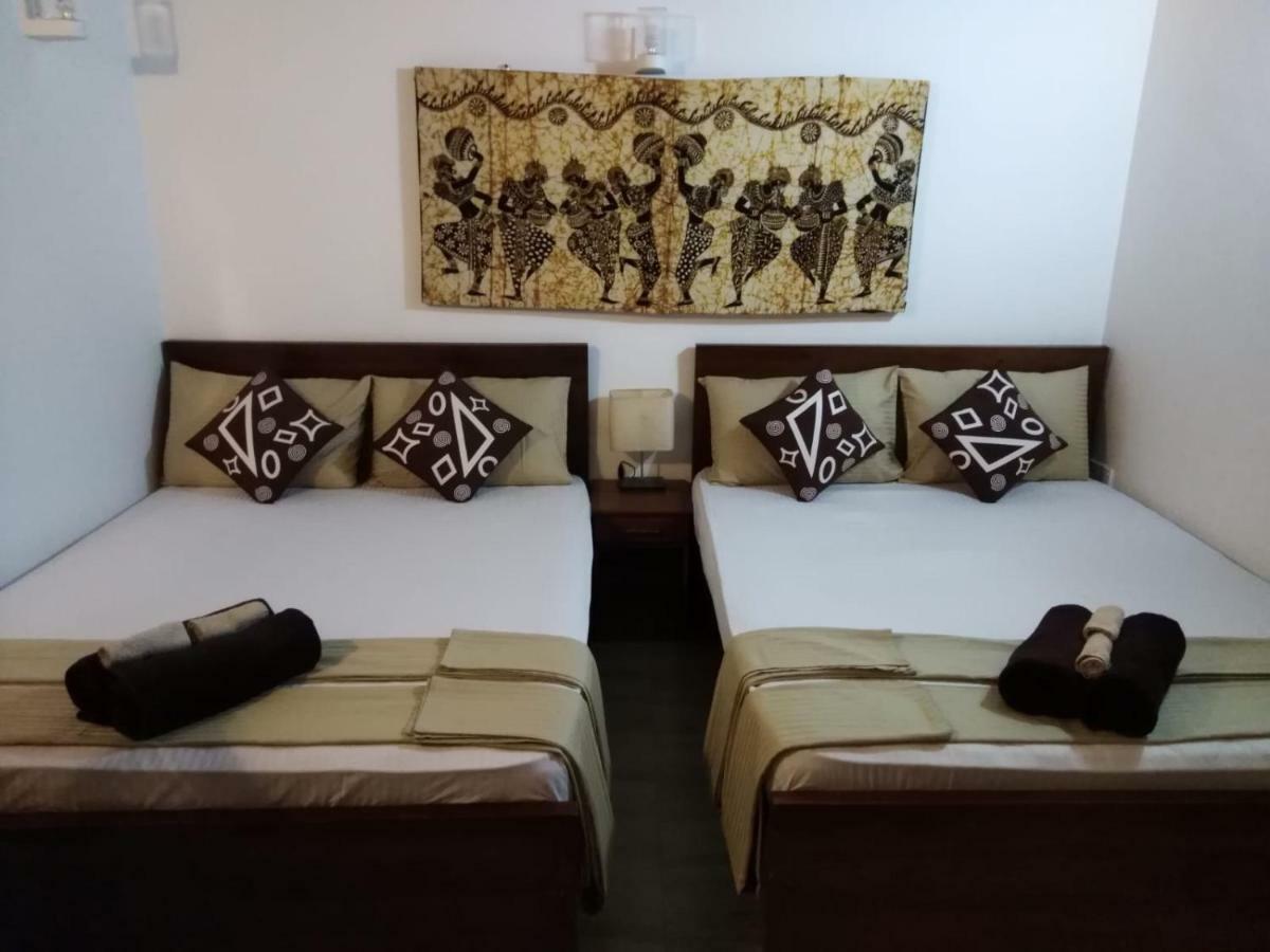 Lija Residence Негомбо Екстериор снимка