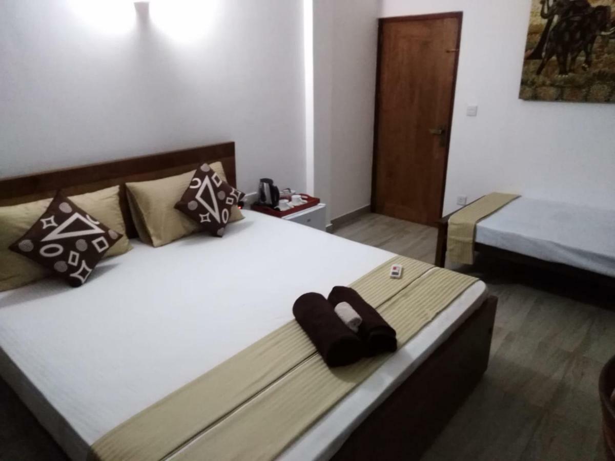 Lija Residence Негомбо Екстериор снимка