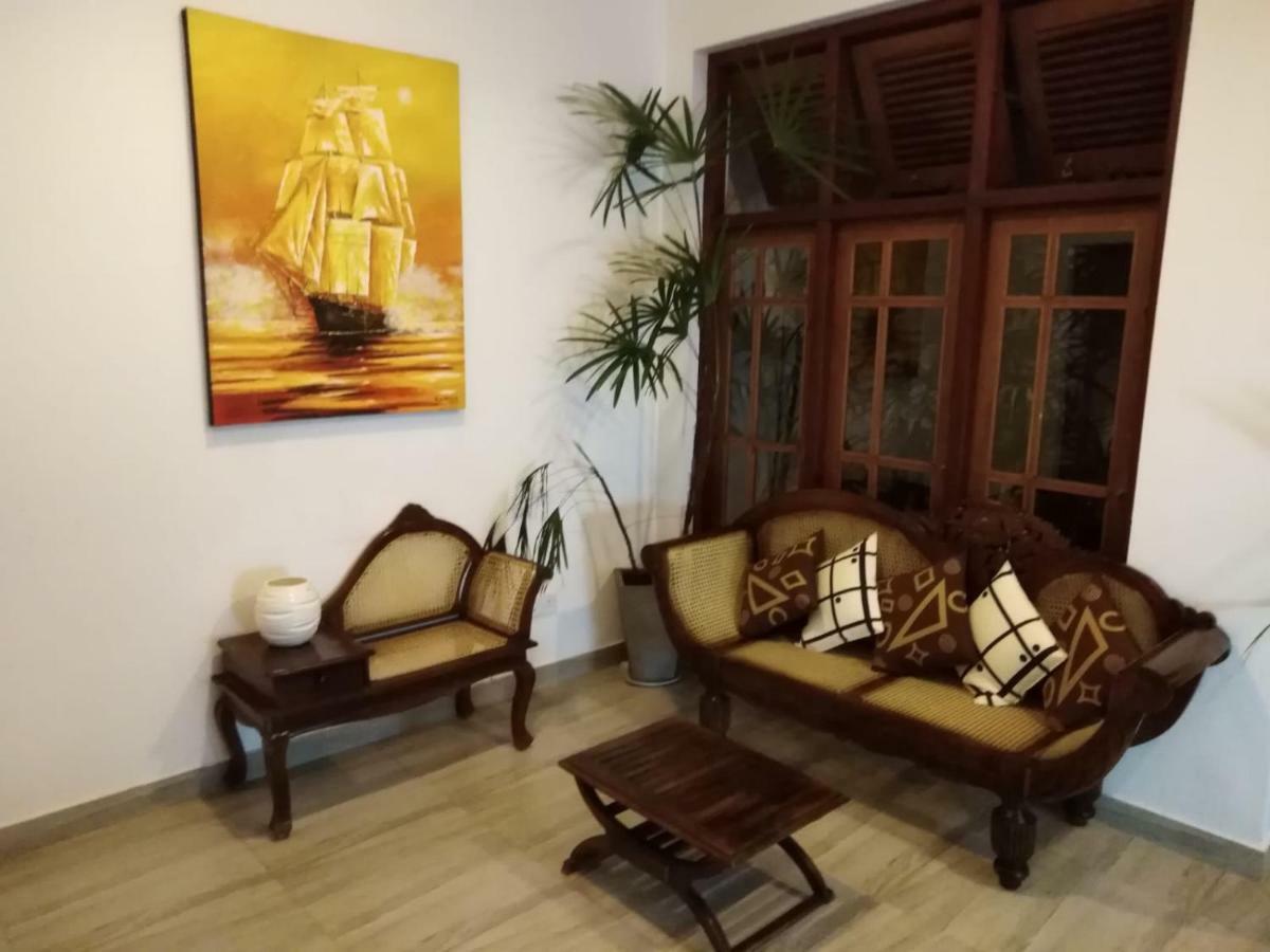 Lija Residence Негомбо Екстериор снимка