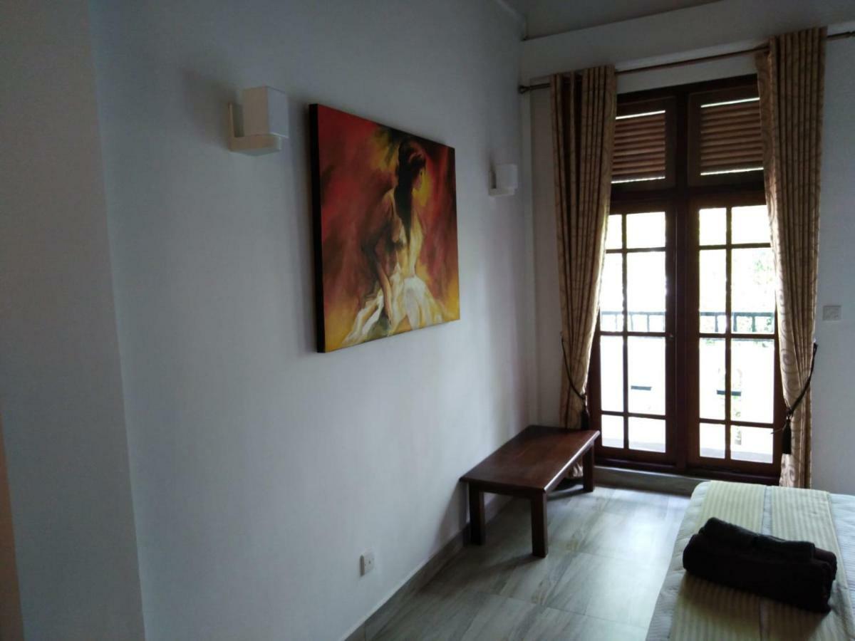 Lija Residence Негомбо Екстериор снимка