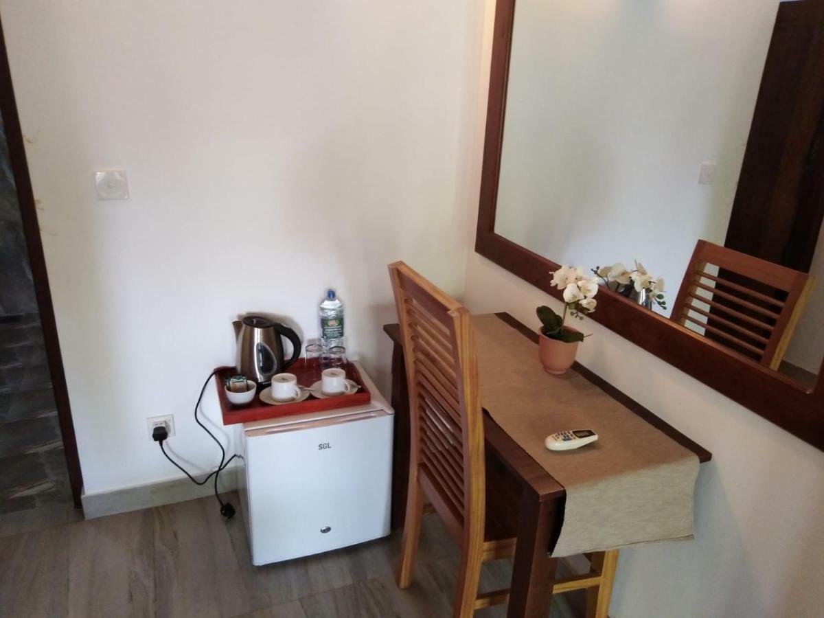 Lija Residence Негомбо Екстериор снимка